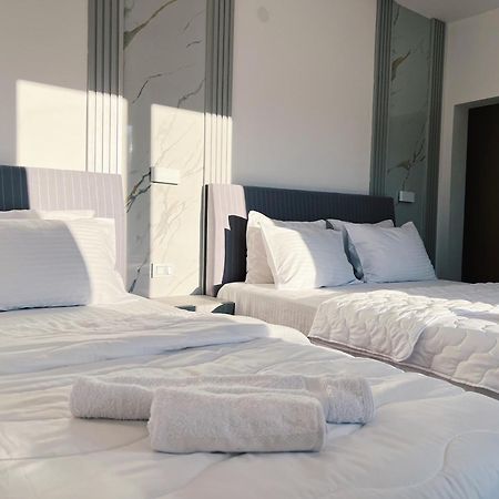 Apartments Fat E Jet - Pool & Breakfast Ulcinj Esterno foto