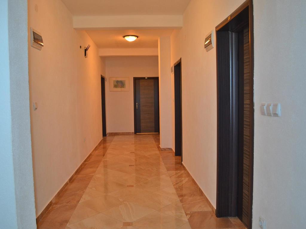 Apartments Fat E Jet - Pool & Breakfast Ulcinj Esterno foto