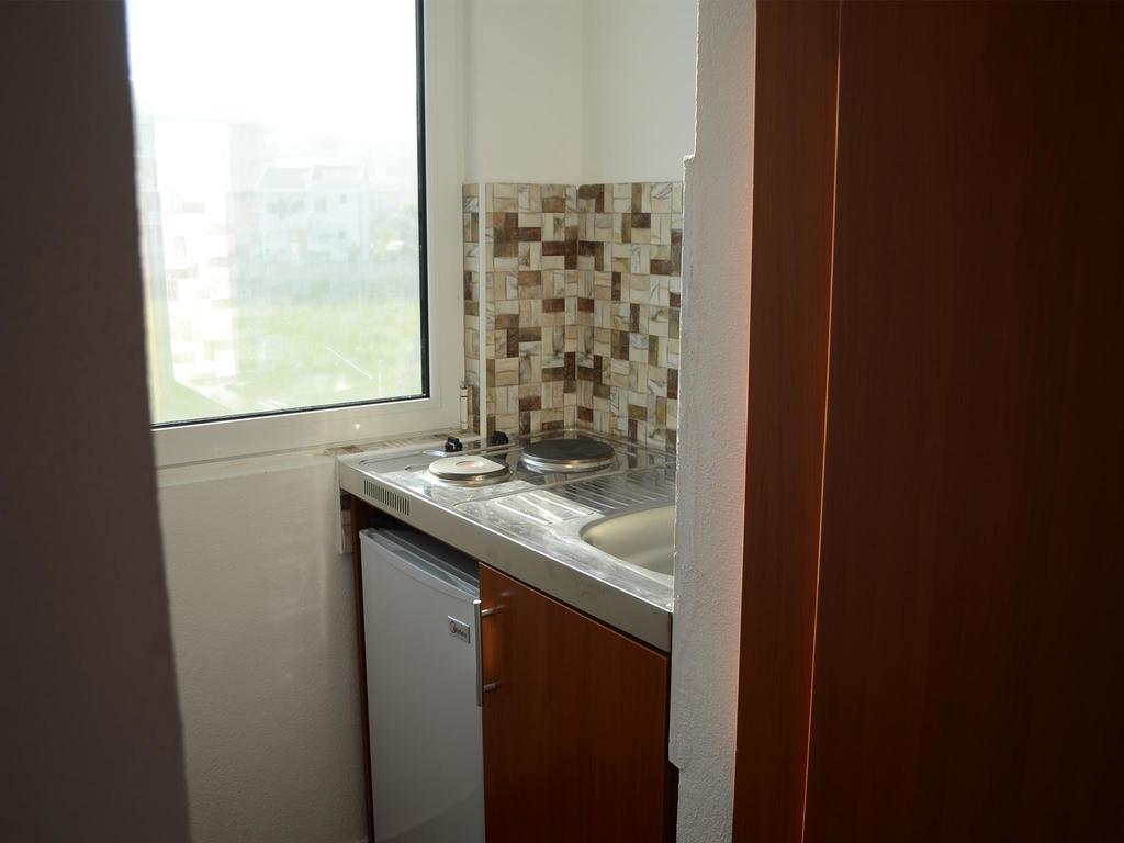 Apartments Fat E Jet - Pool & Breakfast Ulcinj Esterno foto