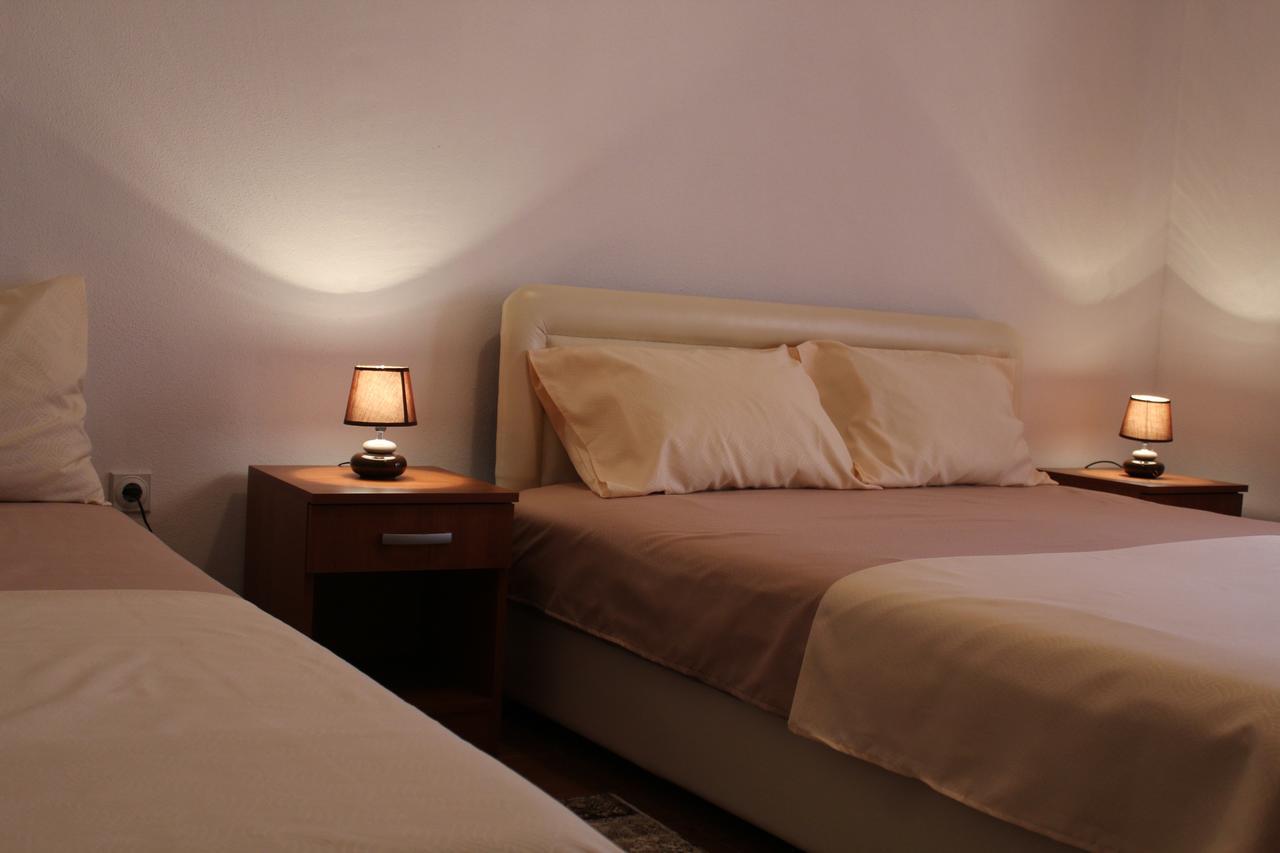 Apartments Fat E Jet - Pool & Breakfast Ulcinj Esterno foto