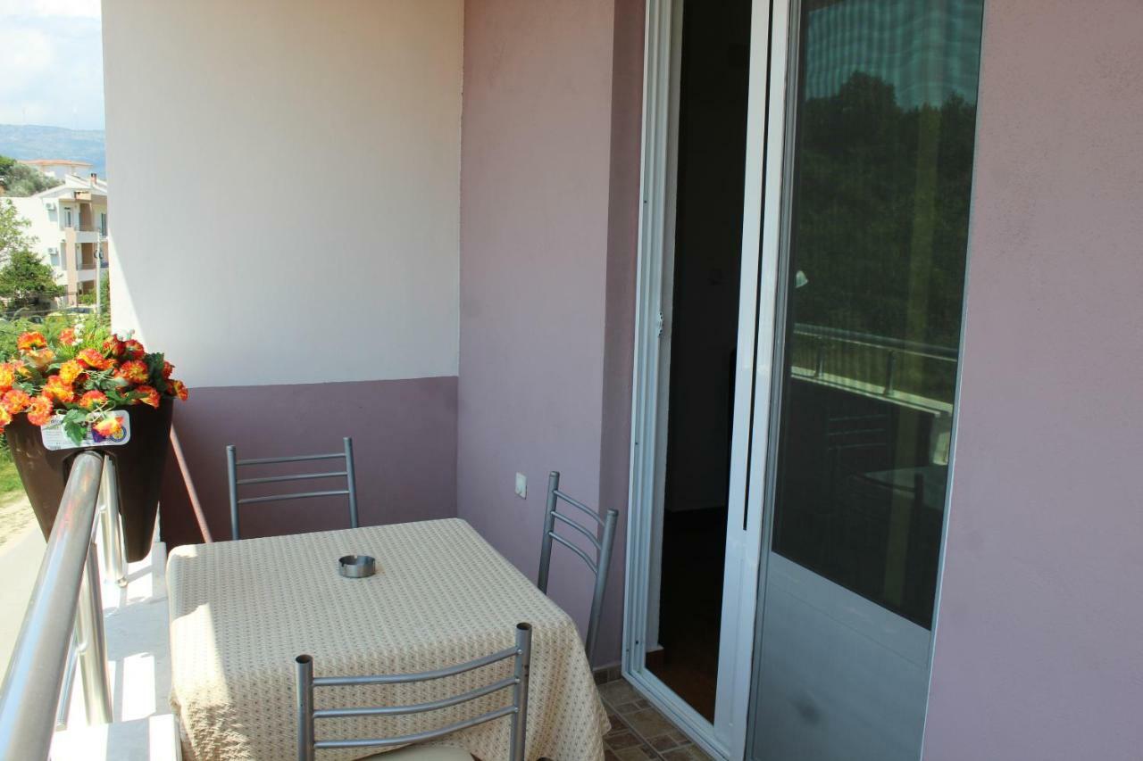 Apartments Fat E Jet - Pool & Breakfast Ulcinj Esterno foto